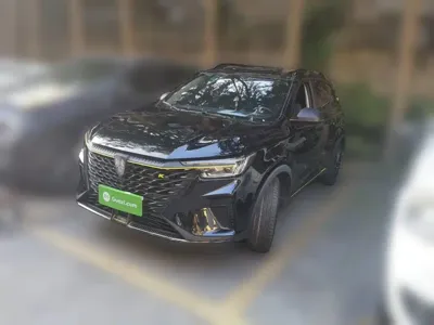 Roewe RX5