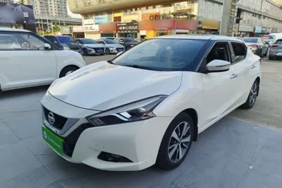 Nissan Lannia