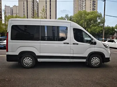 大通 V90