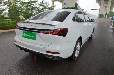Roewe i5