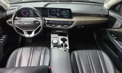 Kia K8