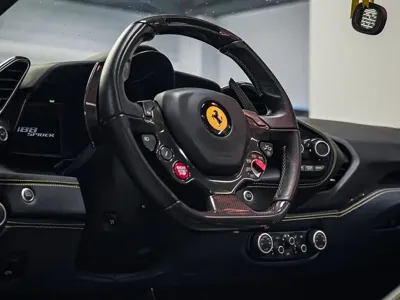 Ferrari 488