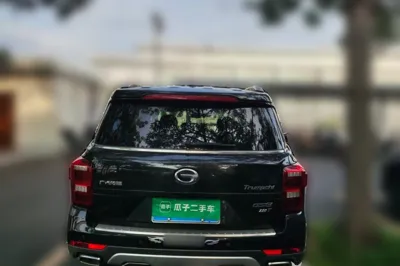 GAC Trumpchi GS8