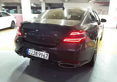 Genesis G70