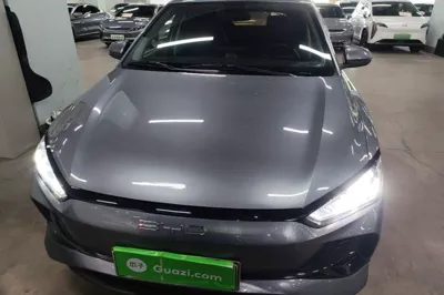 BYD e2