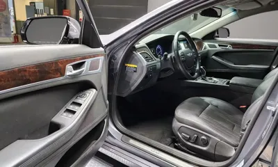 Hyundai Genesis