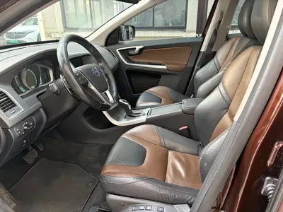 Volvo XC60 (Import)