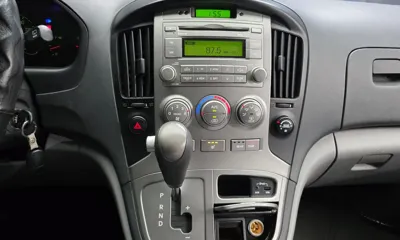Hyundai Starex
