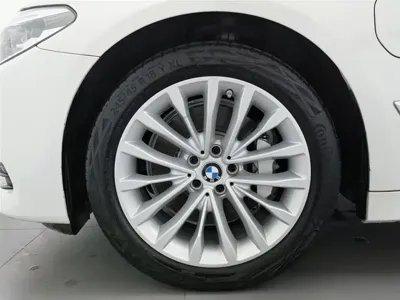 BMW 5 Series New Energy