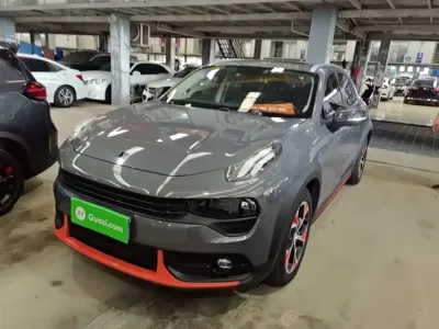 Lynk & Co 02