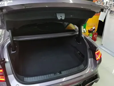 Xiaomi SU7