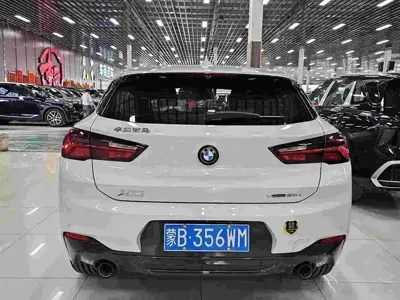 BMW X2