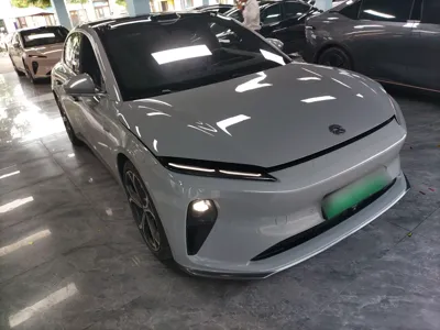 Nio ET5