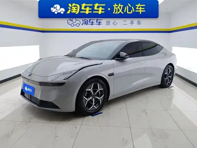 Lynk & Co Z10