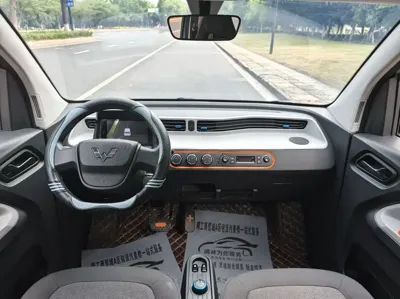 Wuling MINIEV