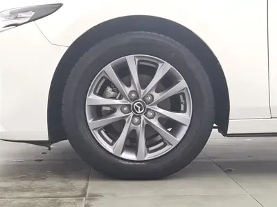Mazda 3 Axela