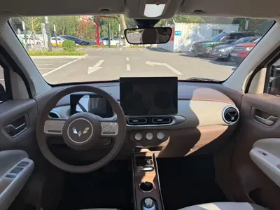 Wuling MINIEV