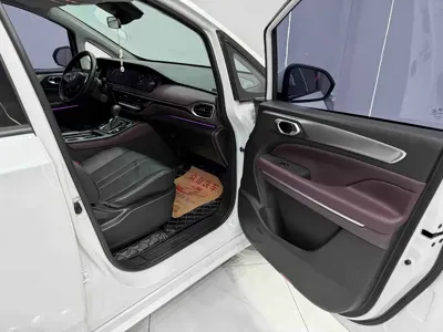 GAC Motor Trumpchi M6