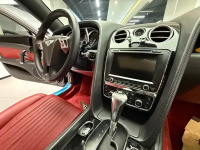 Bentley Flying Spur