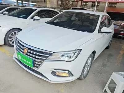 Roewe i5