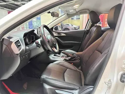 Mazda 3 Axela