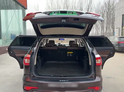 BYD S7