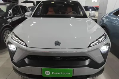 Nio EC6