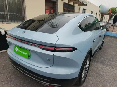 Nio EC6