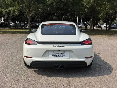 Porsche 718