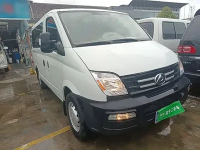 大通 V80