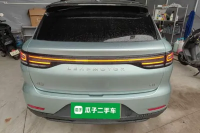 Leapmotor C11