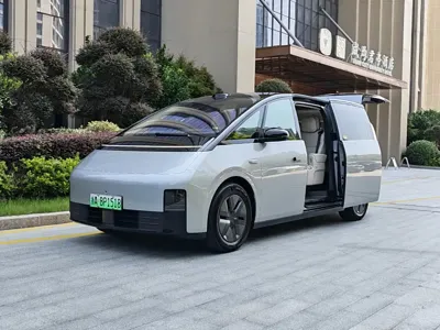 Li Auto Li MEGA