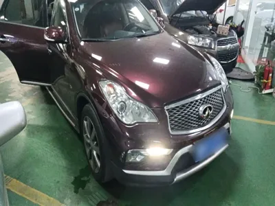 Infiniti QX50