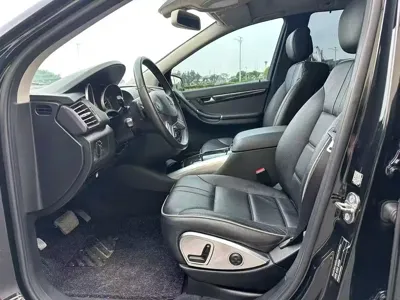 Mercedes-Benz R-Class