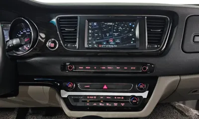 Kia Canival