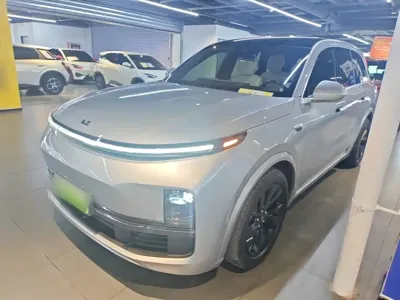 Li Auto Li L8