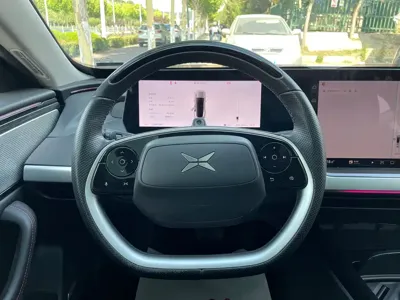 Xpeng P7