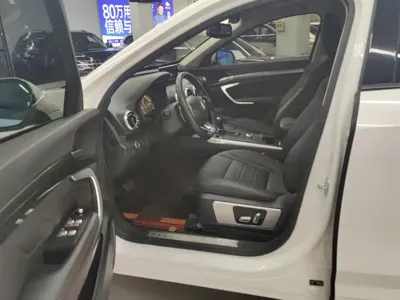 WEY Wey VV7