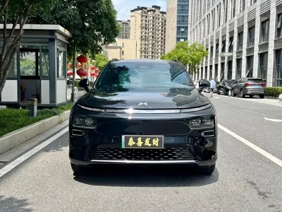 Xpeng G9