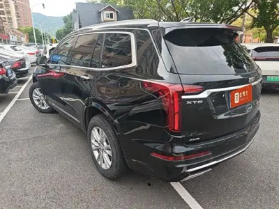 Cadillac XT6
