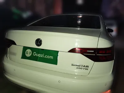 Volkswagen Sagitar