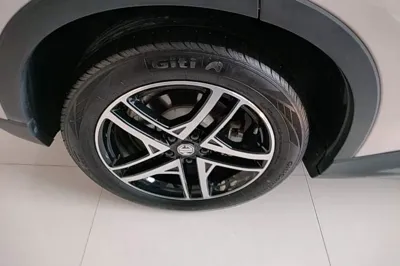 MG ES5