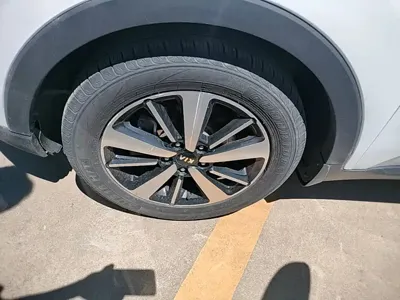 Kia KX3