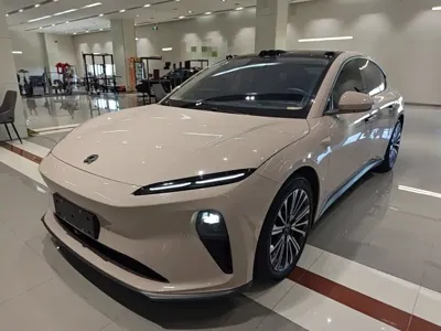 Nio ET5