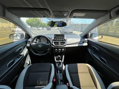 Toyota Yaris L