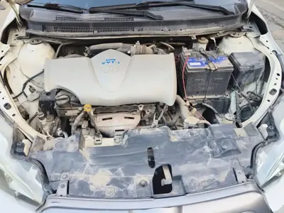 Toyota Yaris L