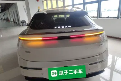 Zeekr 007GT