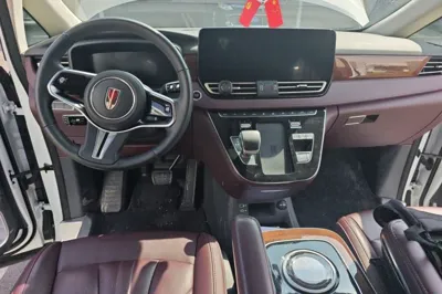 Hongqi HQ9
