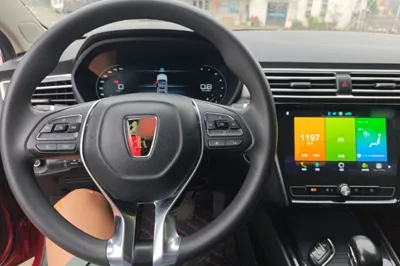 Roewe i5