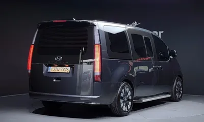 Hyundai Staria